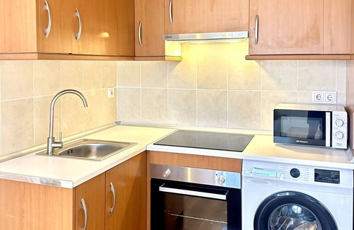 Rejas Apartment | New Apartment Madrid Feria 102