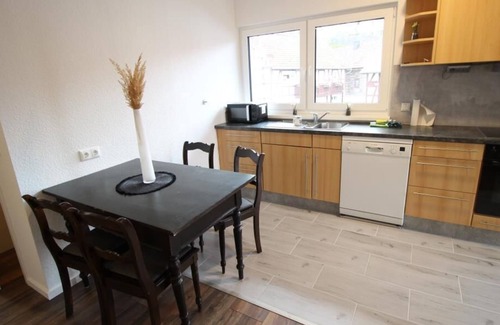 Lahntal-Sarnau Apartment | NEW! Apartment Marburg 2 with balcony