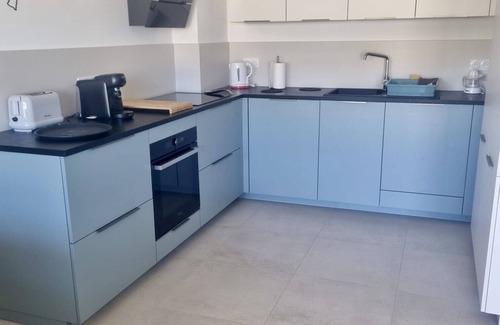 L'Ile-Rousse Apartment | New apartment with mountain view