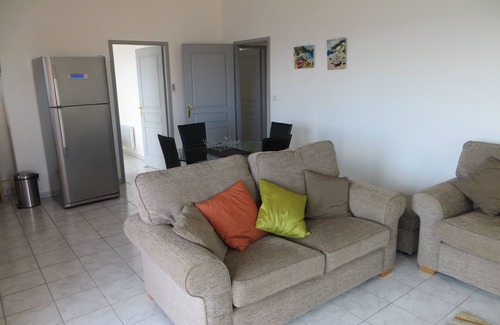 Cerbere Apartment | New apartment with splendid sea view and swimming pool