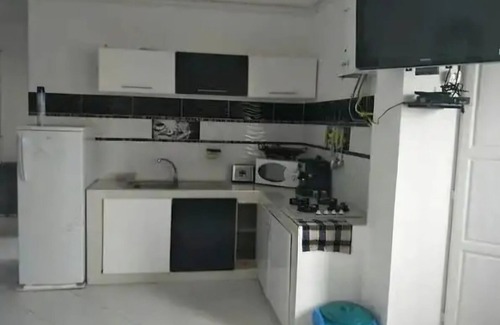 Tlemcen Apartment | New apartment with swimming pool in downtown Tlemcen. Very quiet neighborhood.