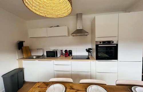 Mont-Dore Apartment | New : Appartement Vue Montagne à 800 M du Centre du Mont Dore
