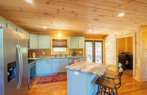 Luray Cabin | New Arcade! Shenandoah Hideaway for Family Fun!