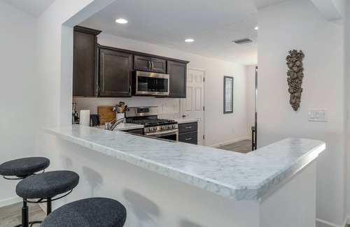 Wildwood House | NEW AREA OF THE VILLAGES GOLF CART KING BED NICE AND COMFY HOME BOOK NOW