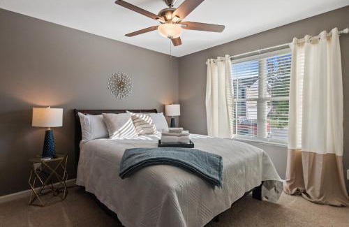 Tuscaloosa House | New Bama Retreat Sleeps 8