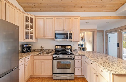 Lakeside House | NEW Beach Access with Pool, Hot Tub, Game Room, EV Charger level 2