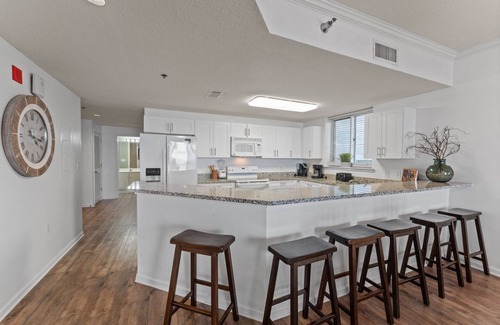 Fort Morgan Condo | NEW! Beachfront Condo @ Beach Club