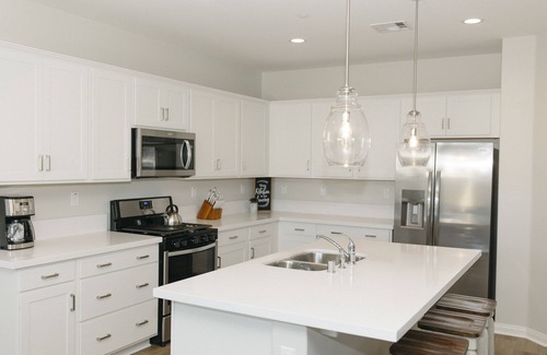 Perris House | NEW Beautiful 4-Bedroom Home in Perris CA