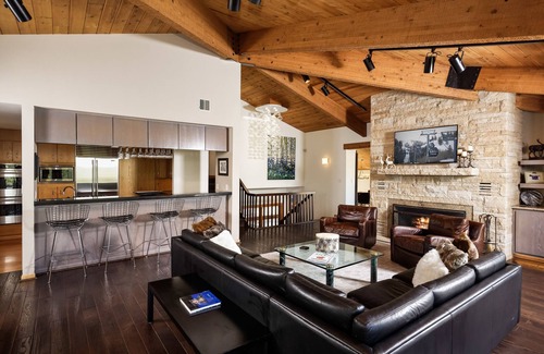 Snowmass Village House | New! Beautifully Renovated 5 Bedroom, 5.5 Bath Heart of Snowmass Village Home