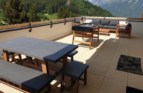 Oz Apartment | *NEW* Bellevue D’Oz Ski In Ski Out Luxury Apartment (8-10 Guests)