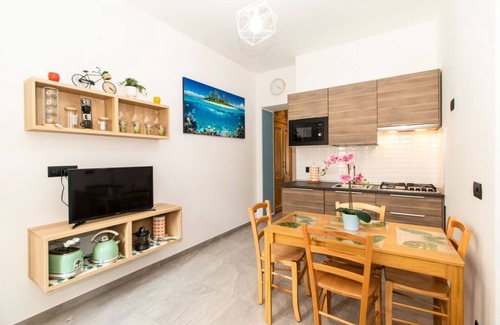 Cavoretto Apartment | NEW! Bengasi Functional Mini Flat