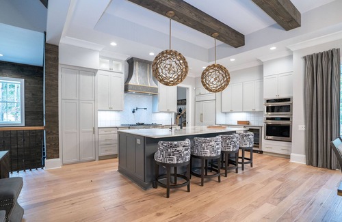 Lake Oconee House | NEW Berry Good Available Monthly