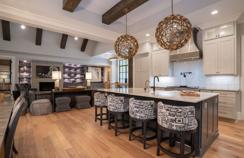 Lake Oconee House | NEW Berry Good Available Monthly