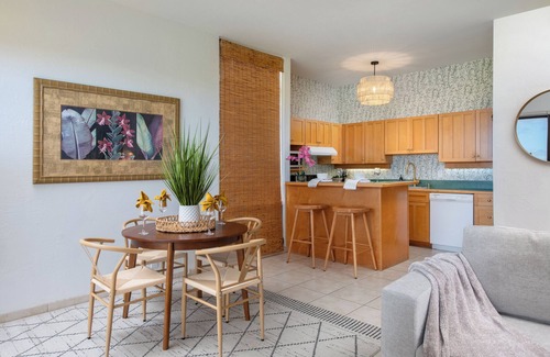 Waikoloa Condo | NEW! Big Island Stay with Private Lanai, Golf Course, Pool, Pickleball, & Views!