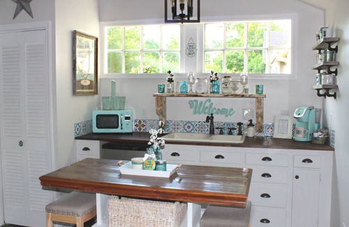 Historic Downtown Franklin Cottage | *NEW* Bluebird Cottage in the Heart of Historic Downtown Franklin
