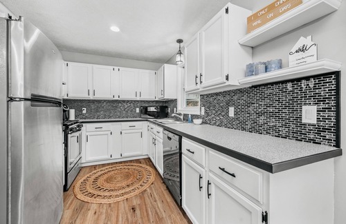 Suttons Bay House | NEW! Boho House Located Within Minutes of Downtown Suttons Bay