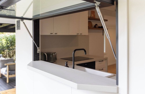 Emerald Beach House | NEW Bonny Emerald Beach