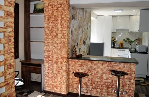 Bishkek Apartment | New! BOOK 2 NIGHTS AND GET 1 NIGHT FREE*-Beautiful Apartment with Private Garage