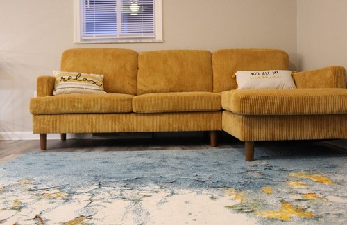 Bedford House | NEW Bright and Modern 3BR Home/Conveniently Location/Toledo