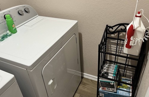 Harlandale House | New Build 7min to Downtown Riverwalk & Pearl, Southtown, Alamodome all close!