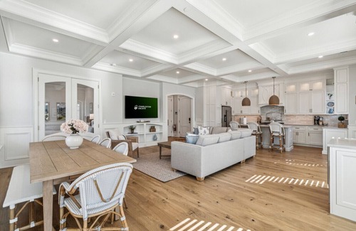 Radcliffeborough Apartment | New Build - Steps to King Street