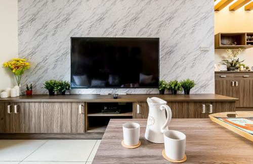 Datong Apartment | New Building 3B2bLDK Workspace Taipei Main Station 新大樓 台北車站 3房2衛 客廳廚房 工作空間