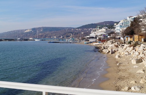 Balchik House | New built holiday house, Pool, Wlan, Aircon, close to sea, TV, barbecue.