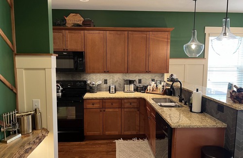 Swannanoa House | NEW: Byrd Bungalow - Luxury Home, Epic Views, Prime Spot
