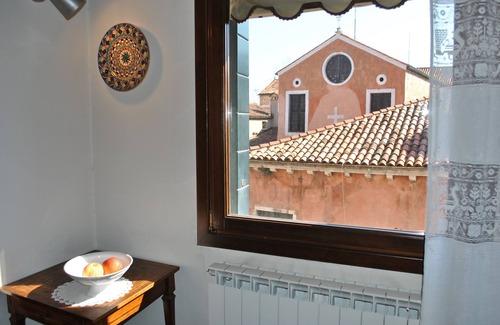 Santa Croce Apartment | NEW Ca' Magica, luxury historical apt, spectacular canal view