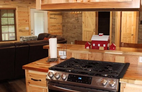 Boss Cabin | New Cabin Just Waiting For Your Next Adventure