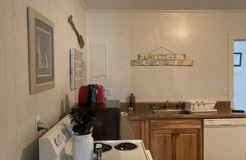 Guntersville Cabin | "New Cabin Listing "Lake Guntersville"
