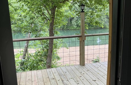 Eminence Cabin | New cabin located on the jacks fork river front.