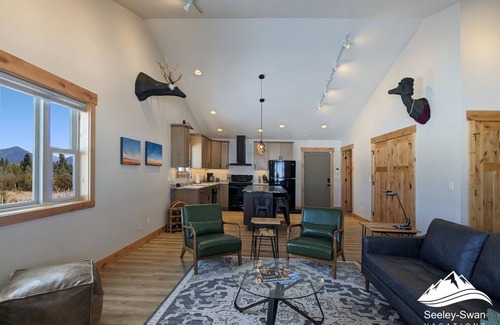 Ovando Cabin | New Cabin | Sleeps 8 | Private Acreage | Mountain Views | Water Frontage