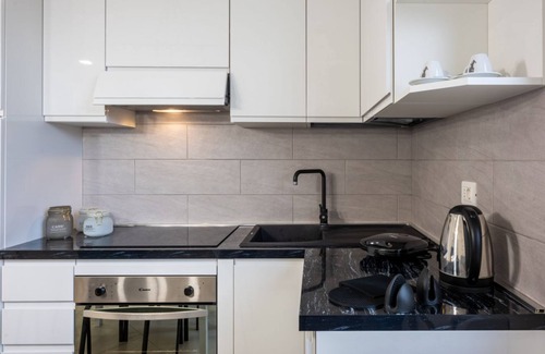 Santo Stefano di Magra Apartment | New! Camaiora Flat 2 Santo Stefano di Magra