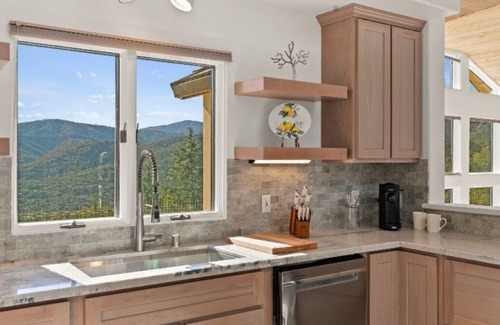 Carmel Valley House | New, Carmel Valley Views, Open Floor Plan, Swimng Pool, Close to Village.