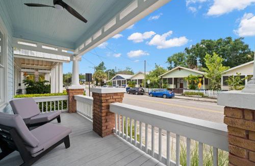 Historic Ybor House | NEW! Casa Fuente - Beautifully Renovated Ybor Bungalow, Steps to 7th Ave
