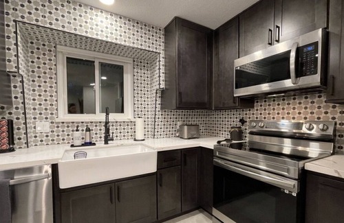 Temecula House | NEW! Casa Vino Ranch Dutch Barn 2bd 1ba - Minutes from Temecula Wine Country