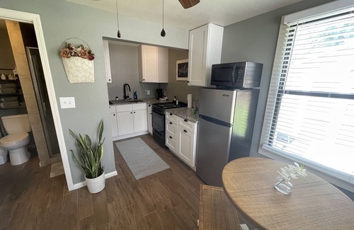 San Antonio Apartment | New- Casita Bonita- Pearl, Downtown, Airport, Riverwalk, Convention Center
