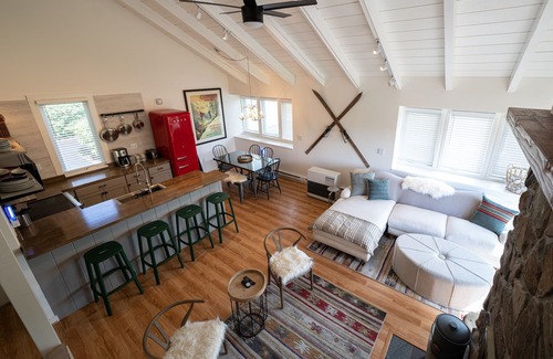 Denver House | NEW Catskills 3-Bedroom Dreamy Home with Panoramic View