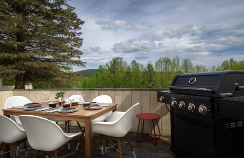 Denver House | NEW Catskills 3-Bedroom Dreamy Home with Panoramic View