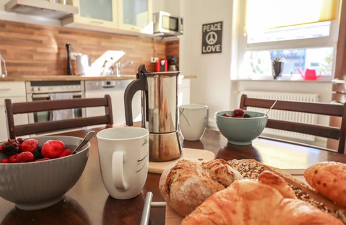 Magdeburg Apartment | *NEW* Central (5min to city center) *Netflix & Amazon Prime* Kleiststrasse 4 MD
