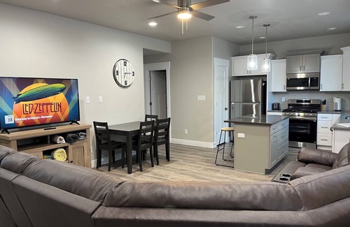 Elko House | New! Centrally located. Easy to access.nn