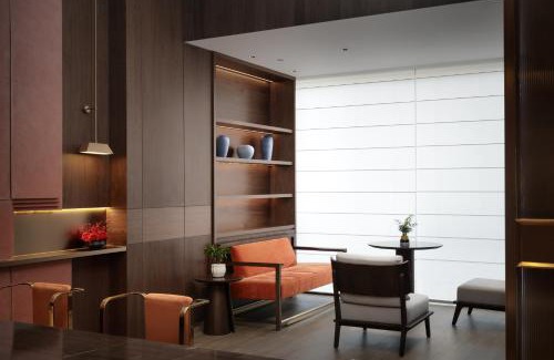 Tongxiang Hotel | New Century Mansion Hotel Tongxiang Puyuan International Trade Center
