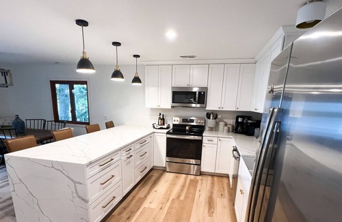 Solon Mills House | NEW! Chain O’ Lakes Getaway: Waterfront Fun