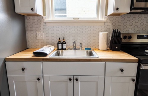 Butte House | NEW! Charming 2-bedroom house in Uptown Butte