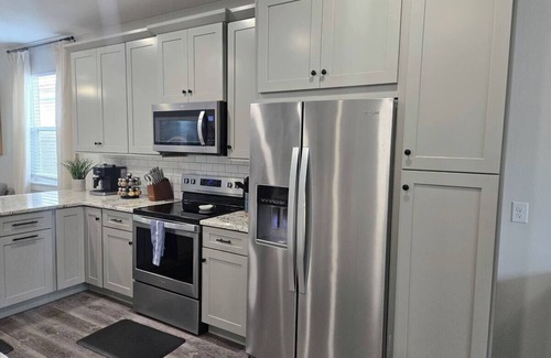 Navarre House | New, Charming, 3-bedroom house in lovely Navarre
