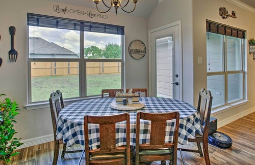 Greenville House | NEW! Charming Family Home ~ 25 Mi to Lake Tawakoni