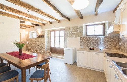 Kircija Villa | New charming holiday home, centre of Istria