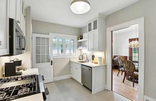 Iowa City House | NEW! Charming Manville Heights Cottage Retreat