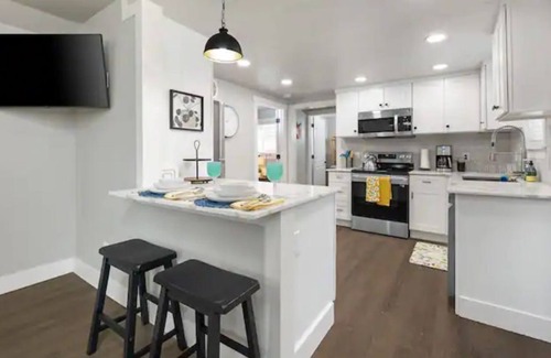 Caldwell House | NEW! Charming Remodeled House w/ Great Location